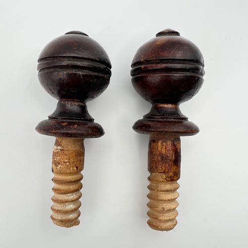 Antichi fregi pomelli pomoli