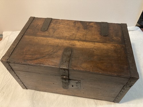 Antico piccolo baule - , in