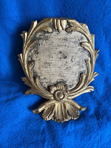 Antico piccolo sontuoso